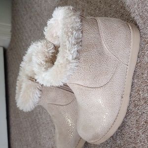 Cat & Jack girls winter boots